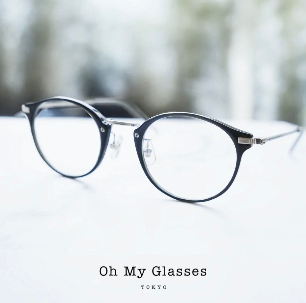 Oh My Glasses Tokyo Type Caslon Std
